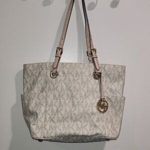 Michael Kors Cream Logo Tote In Good Condition